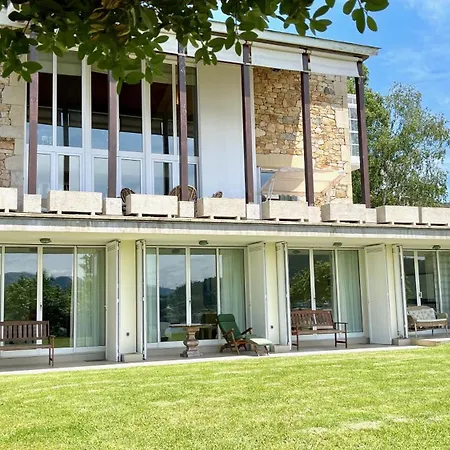 シャレー The Cliffs - A Pedrinha ビベイロ