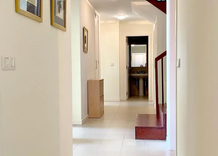 The Cliffs - A Pedrinha Шале *