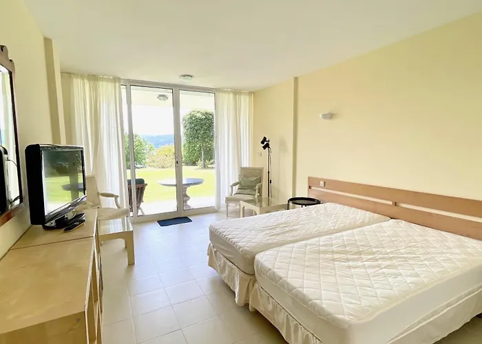 The Cliffs - A Pedrinha