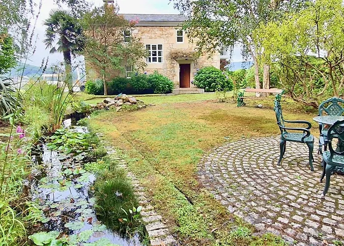 The Cliffs - A Pedrinha *